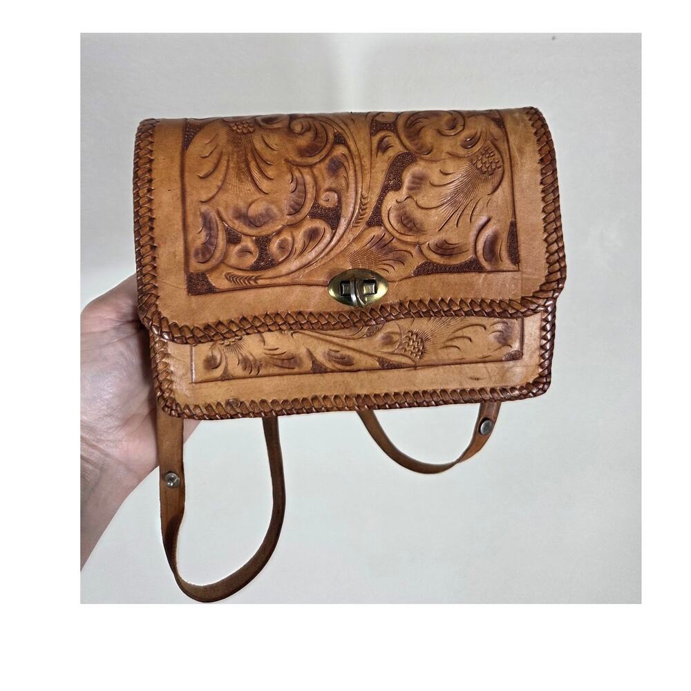 Vintage Hand Tooled Floral Scrolled Brown Leather Purse